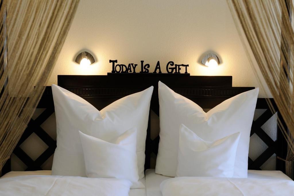 Hotel Inspiration Garni Tittmoning Pokoj fotografie