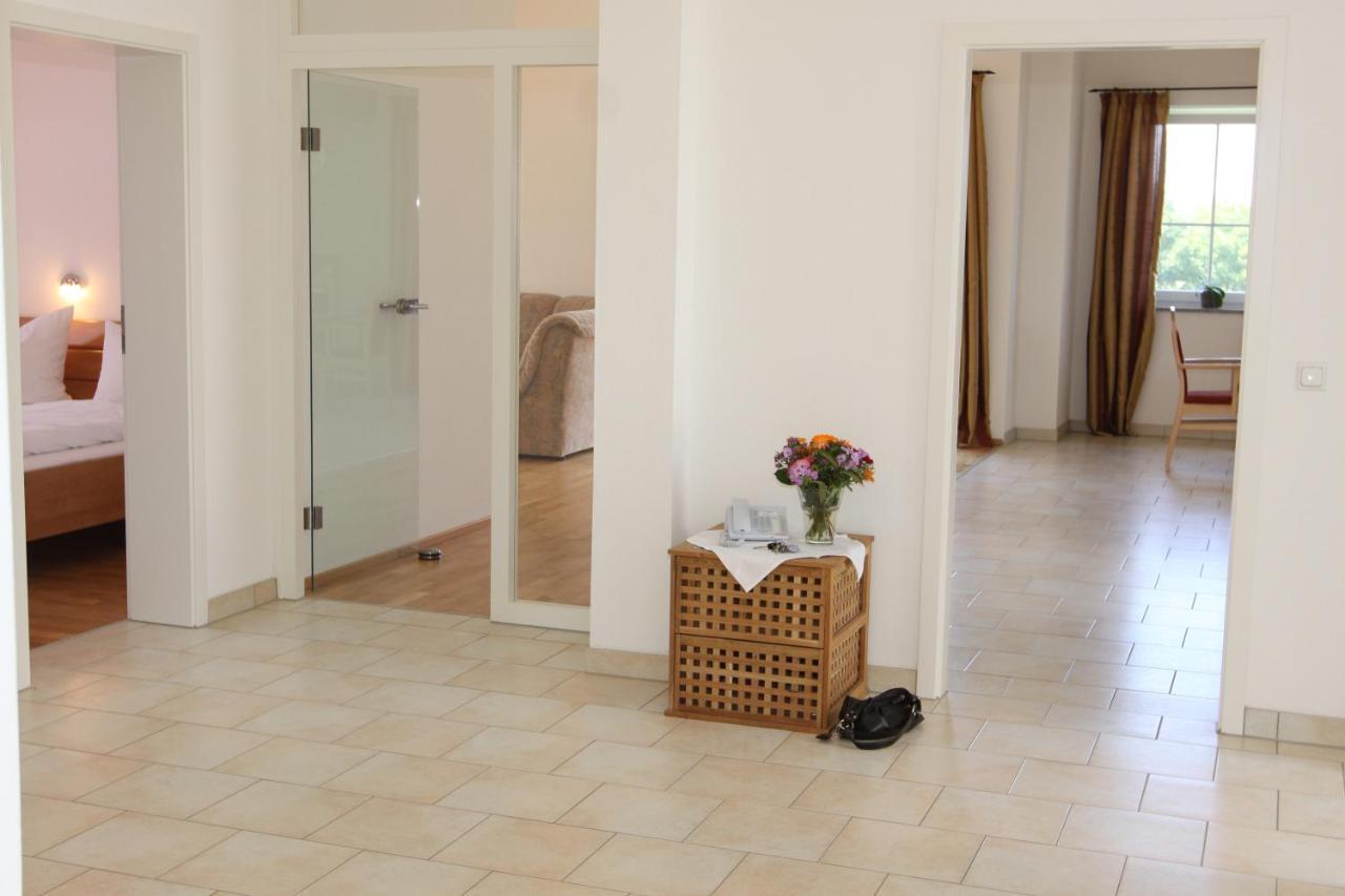 Hotel Inspiration Garni Tittmoning Pokoj fotografie